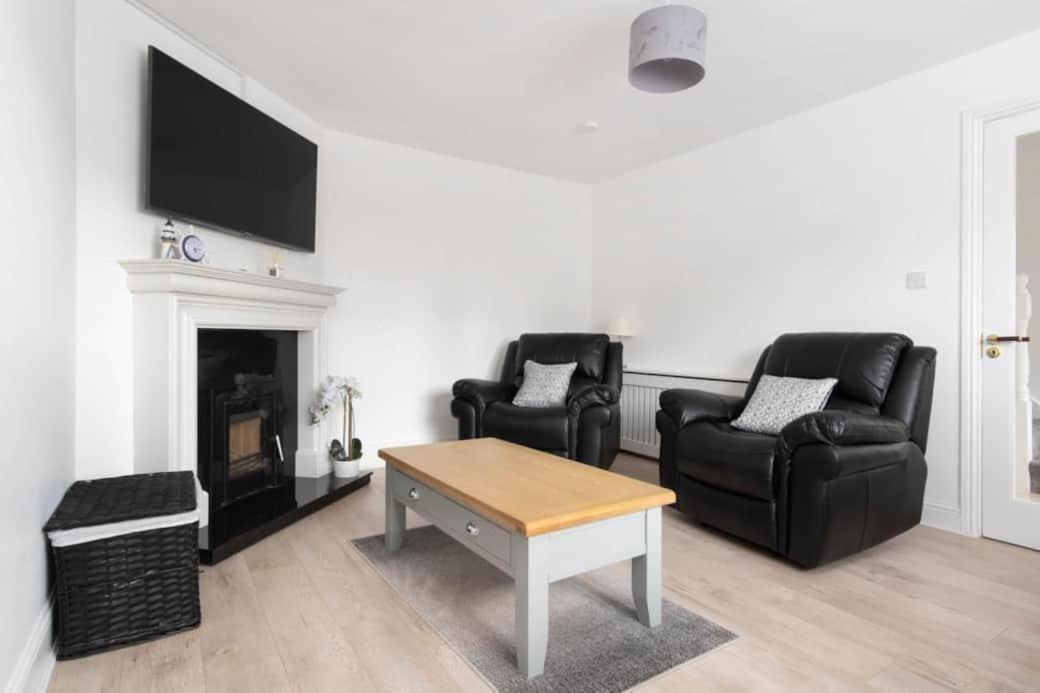 Modern Newly Refurbished House 10 Minute Walk From Lahinch Exterior foto