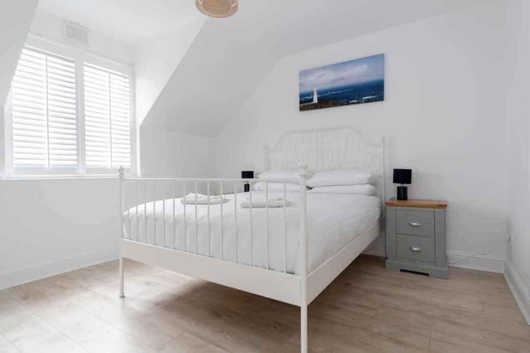 Modern Newly Refurbished House 10 Minute Walk From Lahinch Exterior foto