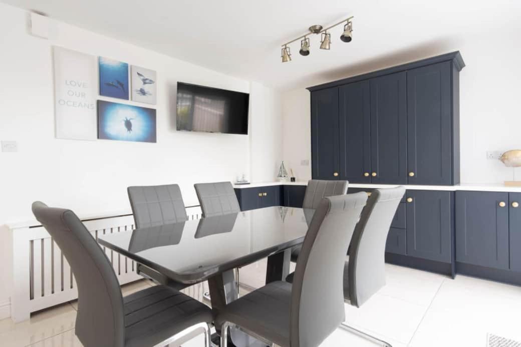 Modern Newly Refurbished House 10 Minute Walk From Lahinch Exterior foto